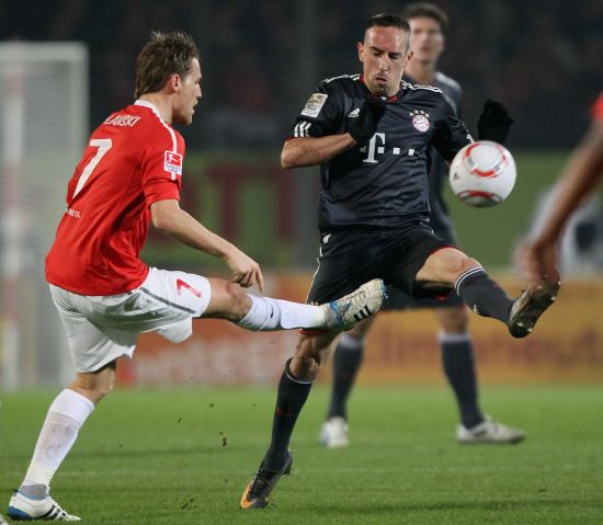 超联赛之战 超联赛之战